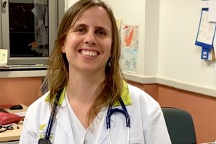 Anna Sánchez és metgessa de Medicina Interna a l'Hospital de l'Esperit Sant i s'ha recuperat de la COVID-19.