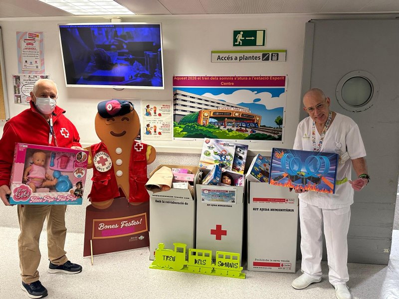 La solidaritat dels professionals torna a fer possible la campanya de recollida de joguines