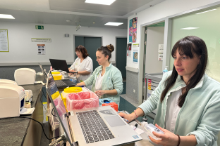 Una parte del equipo de planta de enfermería